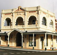 Empire Hotel - Accommodation Brisbane