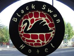 Black Swan Hotel - Accommodation Brisbane 0