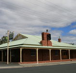 Huntington Tavern