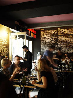 Vini - Accommodation Brisbane 2