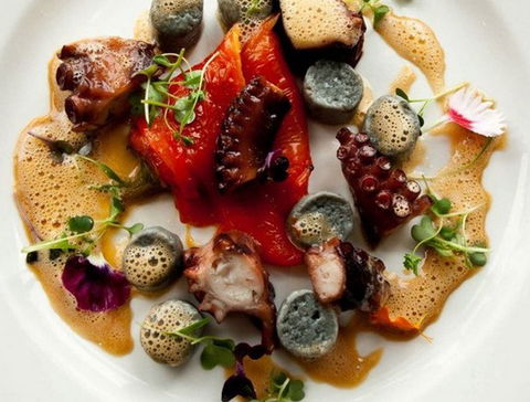 Aqua Linea Restaurant - Accommodation Brisbane 2