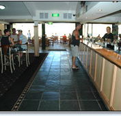Bateau Bay Hotel - Accommodation Brisbane