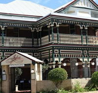 Julios - Accommodation Brisbane