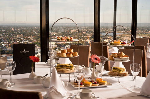 C Restaurant - Accommodation Brisbane 3