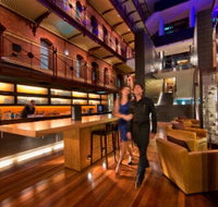 Bluestone Wine Lounge - Accommodation Brisbane
