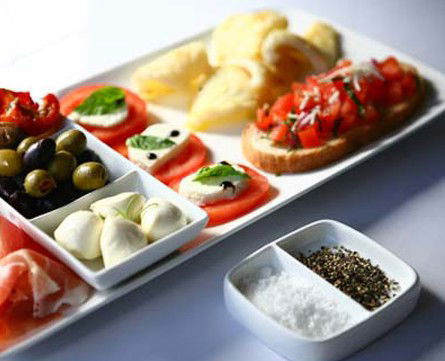 Lucetta Pizzeria & Trattoria - Accommodation Brisbane 2