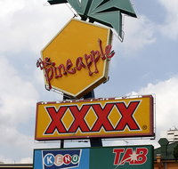 Pineapple Hotel - Accommodation Brisbane