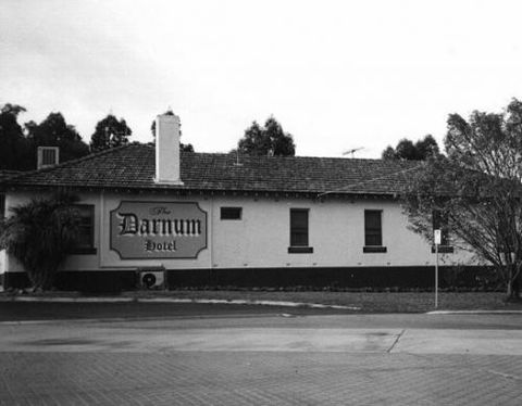 Darnum Hotel - Accommodation Brisbane 0