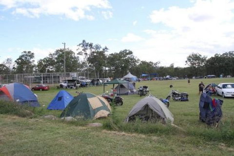 Maidenwell Hotel - Accommodation Brisbane 4