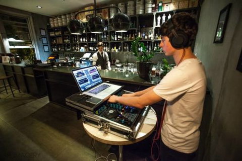 Zhou Zhou Bar - Accommodation Brisbane 3