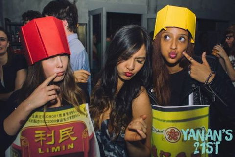 Zhou Zhou Bar - Accommodation Brisbane 9