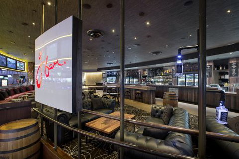 JBar - Accommodation Brisbane 1