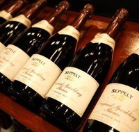 Empire Bay Cellars - Accommodation Brisbane