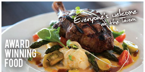 Empire Bay Tavern - Accommodation Brisbane 2