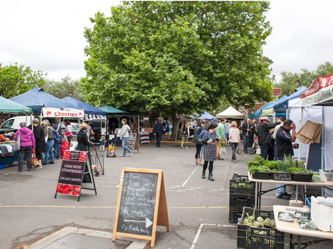 Alphington Farmers' Market - Accommodation Brisbane 0