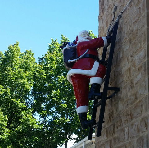 Hahndorf Christmas Market Walking Tours - Accommodation Brisbane 1