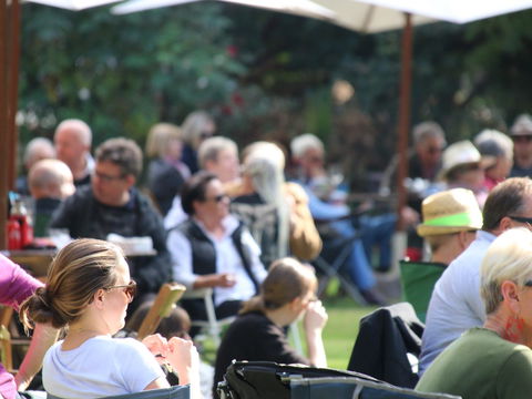 Music In The Gardens - Mitch King - Accommodation Brisbane 1