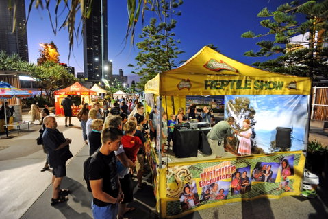 Surfers Paradise Beachfront Markets - Accommodation Brisbane 0