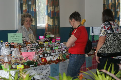 Twilight Markets At East Kurrajong - Accommodation Brisbane 2