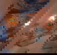 A Wild Night Out - Spring - Accommodation Brisbane