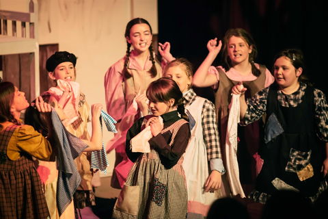 Bellarine Jongleurs - Into The Woods Jr - Accommodation Brisbane 0