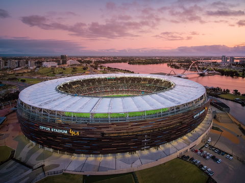 Fremantle Dockers V West Coast Eagles - AFL Round 7 - Accommodation Brisbane 1