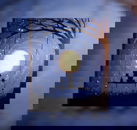 Grab a glass of wine and learn to paint 'Moonrise' - Accommodation Brisbane