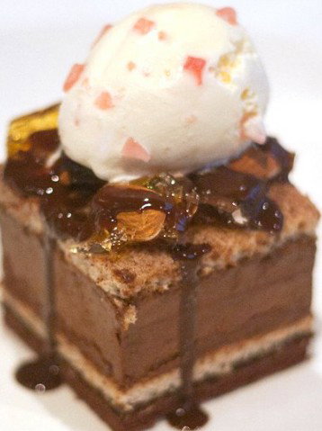 Dedes Restaurant - Accommodation Brisbane 4