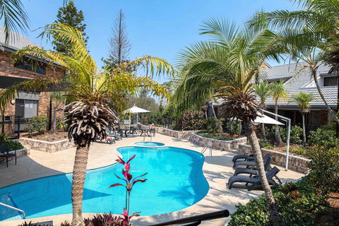 Glen Eden Beach Resort - Accommodation Brisbane 1