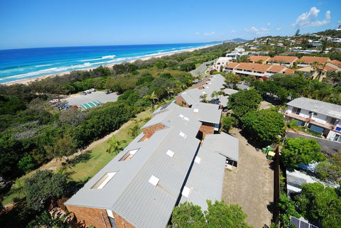 Glen Eden Beach Resort - Accommodation Brisbane 2