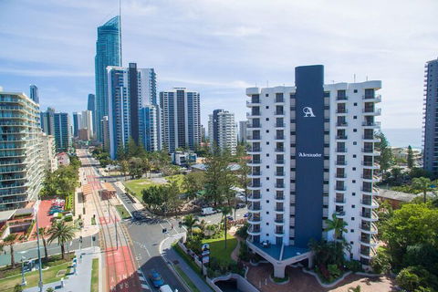 Alexander Holiday Apartments - Accommodation Brisbane 1