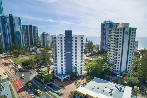 Alexander Holiday Apartments - Accommodation Brisbane 4
