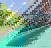 201 Lake Street Apartments