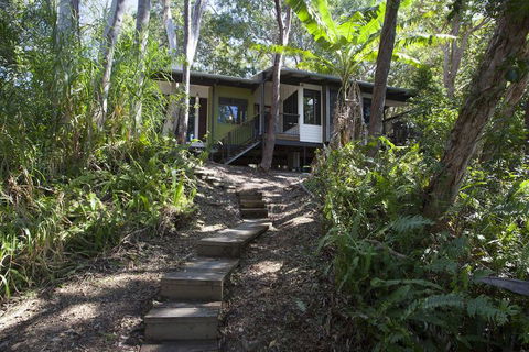 Eumarella Shores Noosa Lake Retreat - Accommodation Brisbane 5