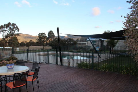 Starline Alpacas Farmstay Resort - Accommodation Brisbane 4