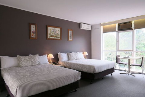 Lyndoch Hill - Accommodation Brisbane 4