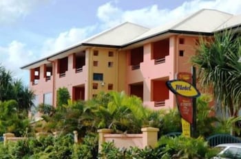 Kacys Bargara Beach Motel - Accommodation Brisbane 0