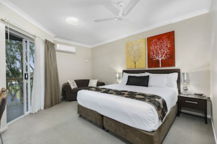 Aldershot QLD Accommodation Brisbane
