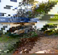 San Simeon Apartments