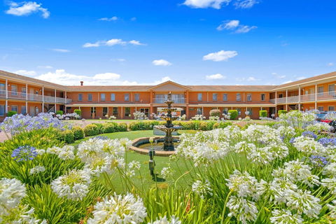 Comfort Inn & Suites King Avenue - Accommodation Brisbane 3