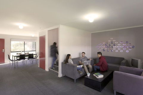 Macquarie University Village - Accommodation Brisbane 6
