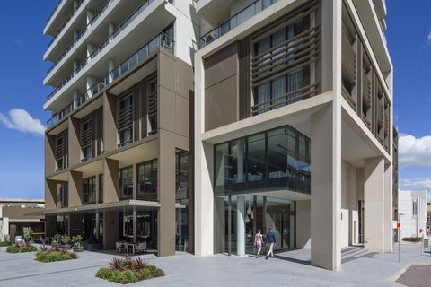 Novotel Newcastle Beach - Accommodation Brisbane 3