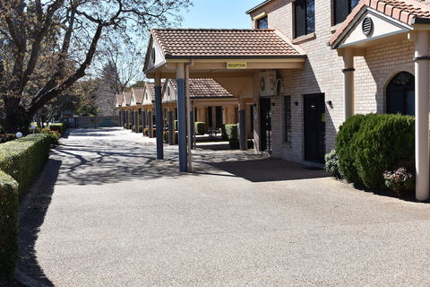 Best Western Tuscany On Tor Motor Inn - Accommodation Brisbane 2
