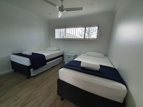 Montego Mermaid Beach Motel - Accommodation Brisbane 6