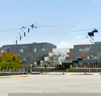 Adelaide Royal Coach - Accommodation Brisbane