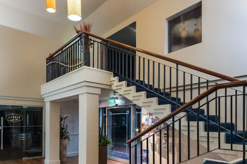 Bellevue On The Lakes - Accommodation Brisbane 6