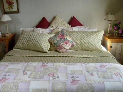 McIntosh Cottages - Accommodation Brisbane 6