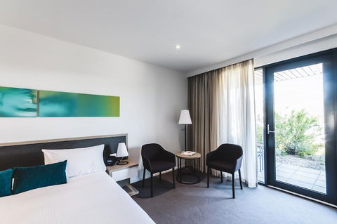 Flinders Hotel - Accommodation Brisbane 5