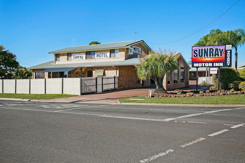 Sunray Motor Inn - Accommodation Brisbane 3