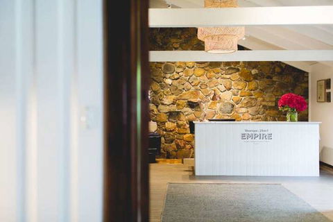 Empire Spa Retreat - Accommodation Brisbane 3